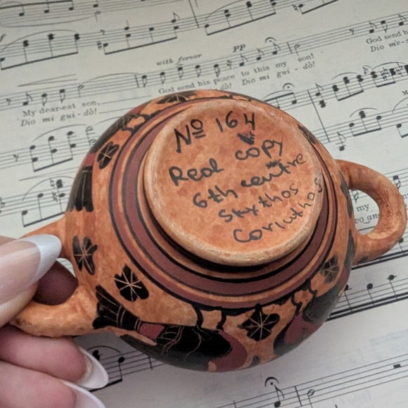 Vintage Greek Mythology Handcrafted Terracotta and Black Decorative Bowl - Picture 7 of 12